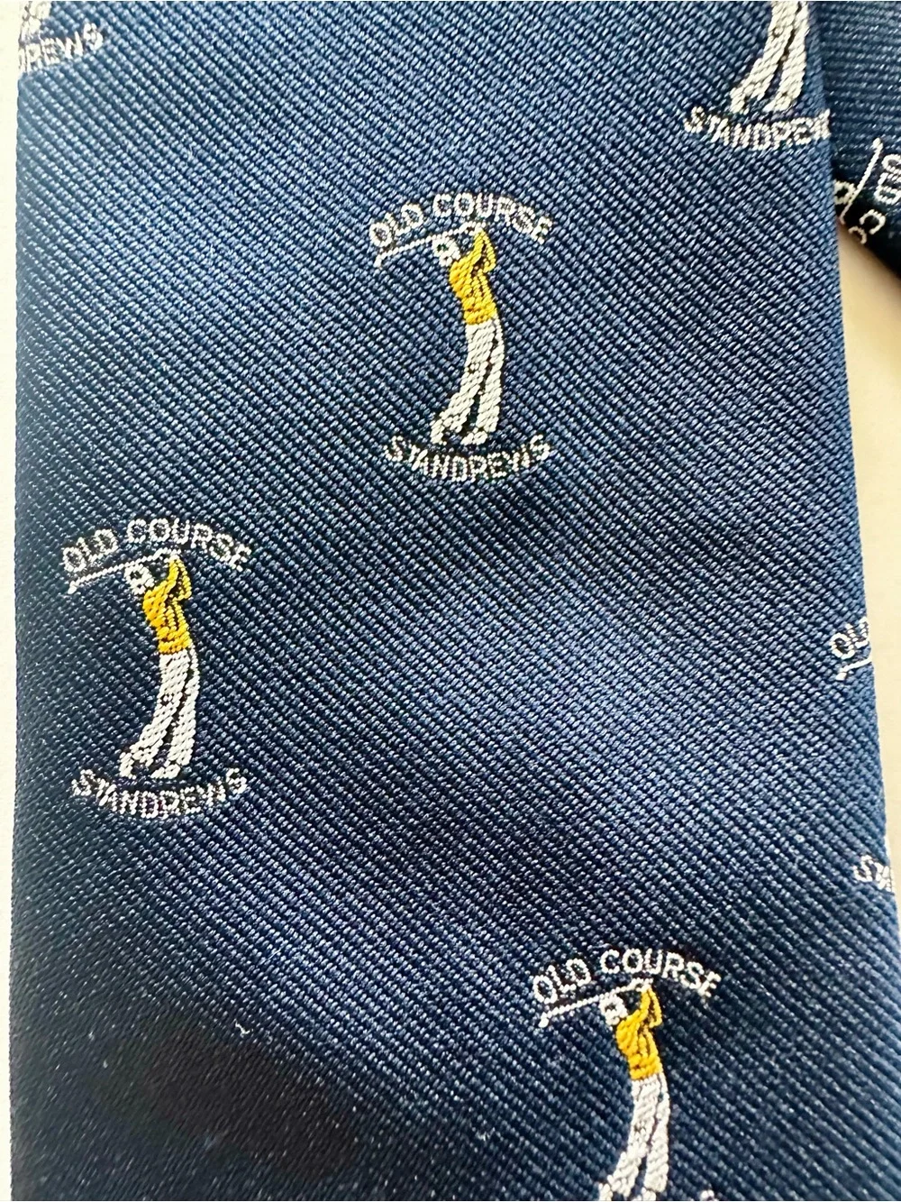 Vintage ST. ANDREW’S OLD COURSE Classic Navy Tie Yellow Embroidered Golfer